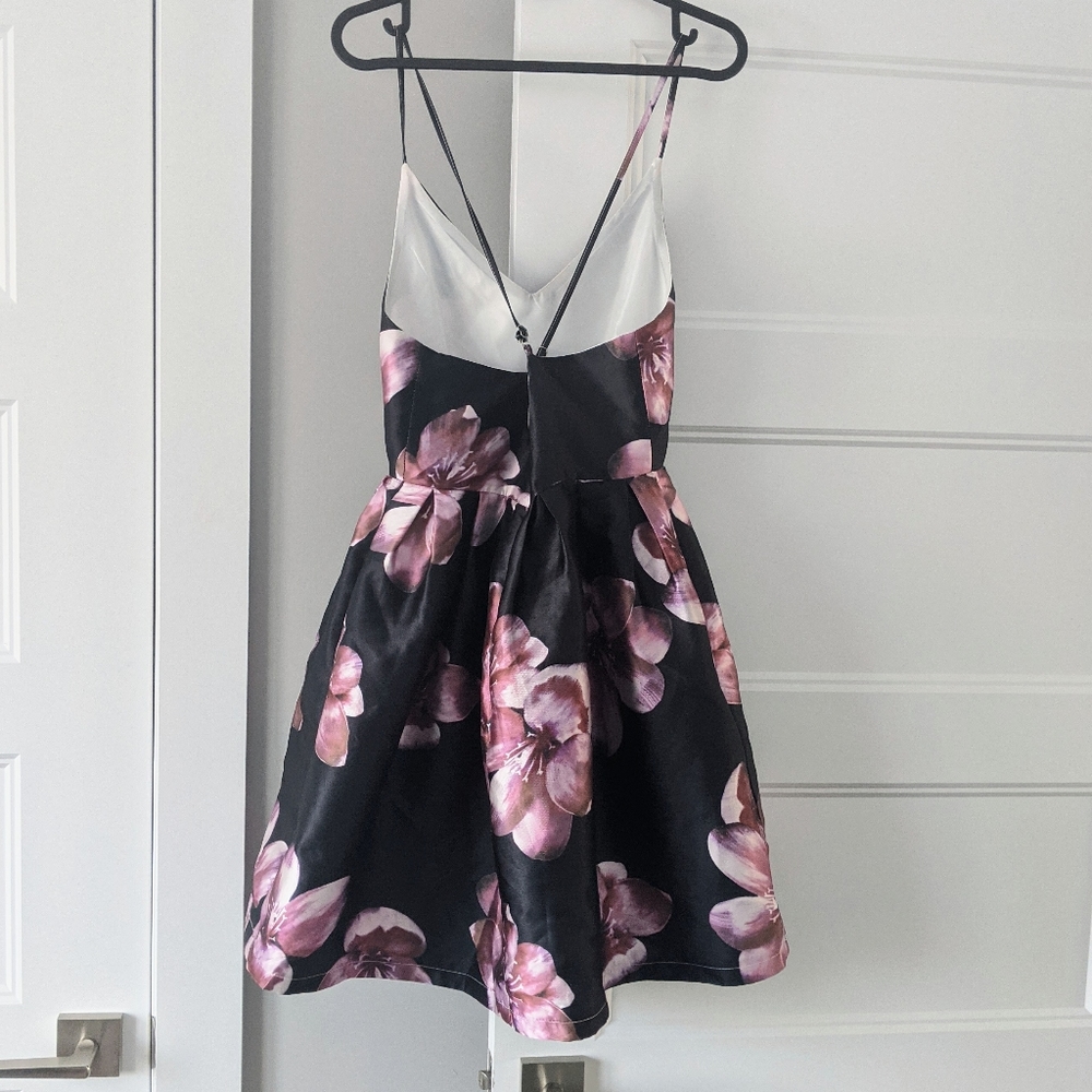 Avec Les Filles Mini Dress, Black, Floral - Picture 2 of 7